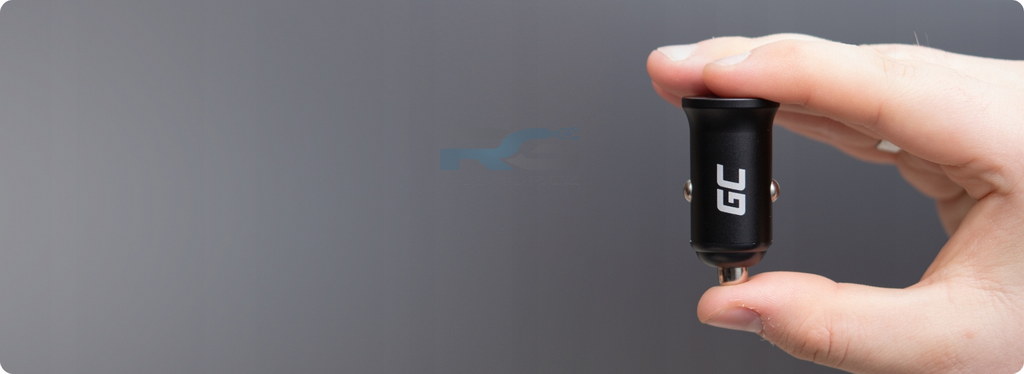 Nabíječka do auta PowerRide Nano — rychlá 38W USB-C + USB-A 6A, černý